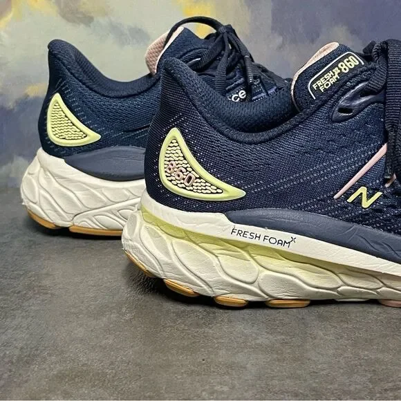 New Balance Fresh Foam X 860 Women's Navy Blue Running Shoes Size 8.5B - Picture 10 of 16